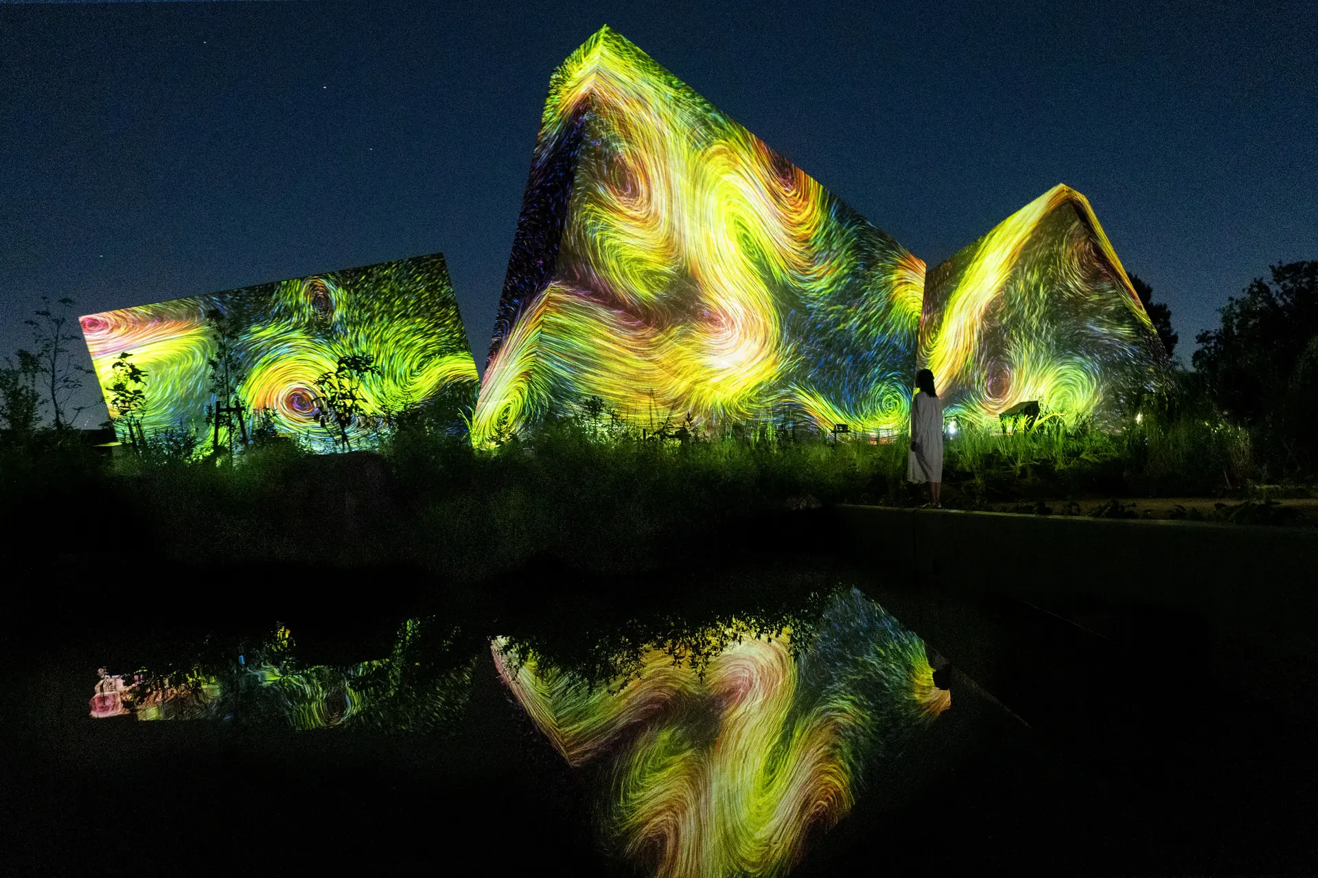 teamlab botanical garden osaka